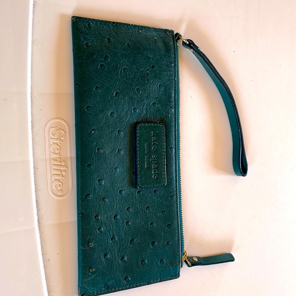 Kate Spade pouch/wallet